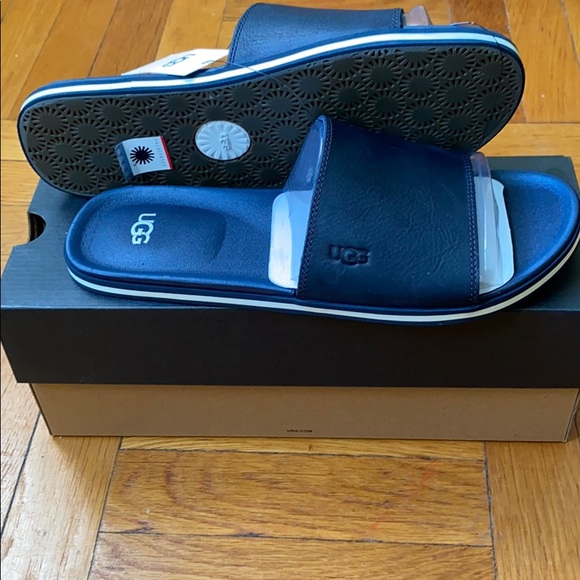 ‼️SOLD‼️Mens UGG Leather Sandals Flip-Flops - Picture 5 of 6